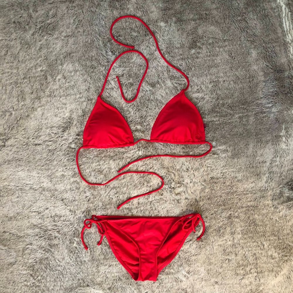 OP Red Bikini